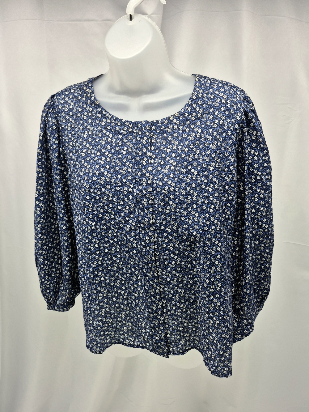 LOFT Blue White Ditsy Floral Button Down Split V-Neck Balloon Sleeve Blouse L